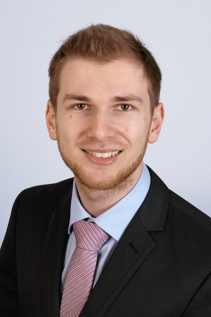 Alexander Ecke Alexander Ecke